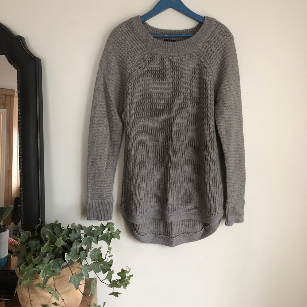 Chunky grey knit sweater